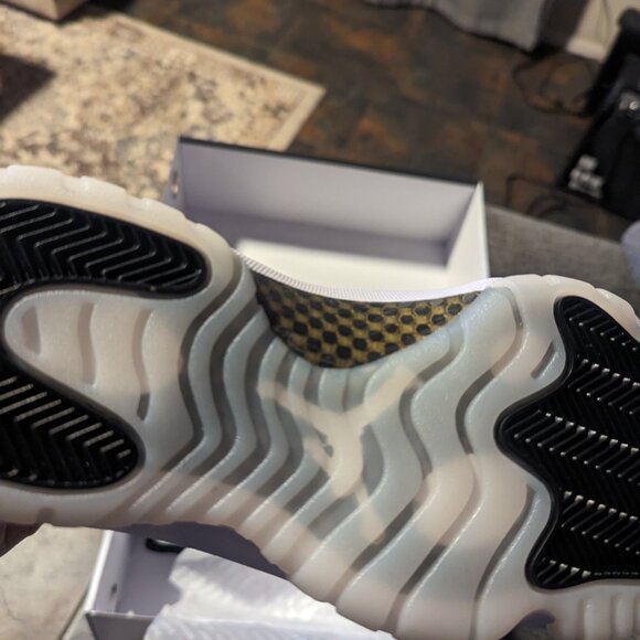 Brand New Air Jordan 11 Gratitudes December 2023 Release - Picture 7 of 16